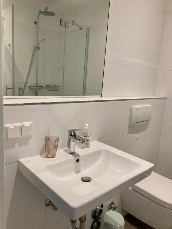 Hahnenklee Charme - Moderne Neue Ferienwohnung Mit 2 Balkons กอสลาร์ ภายนอก รูปภาพ